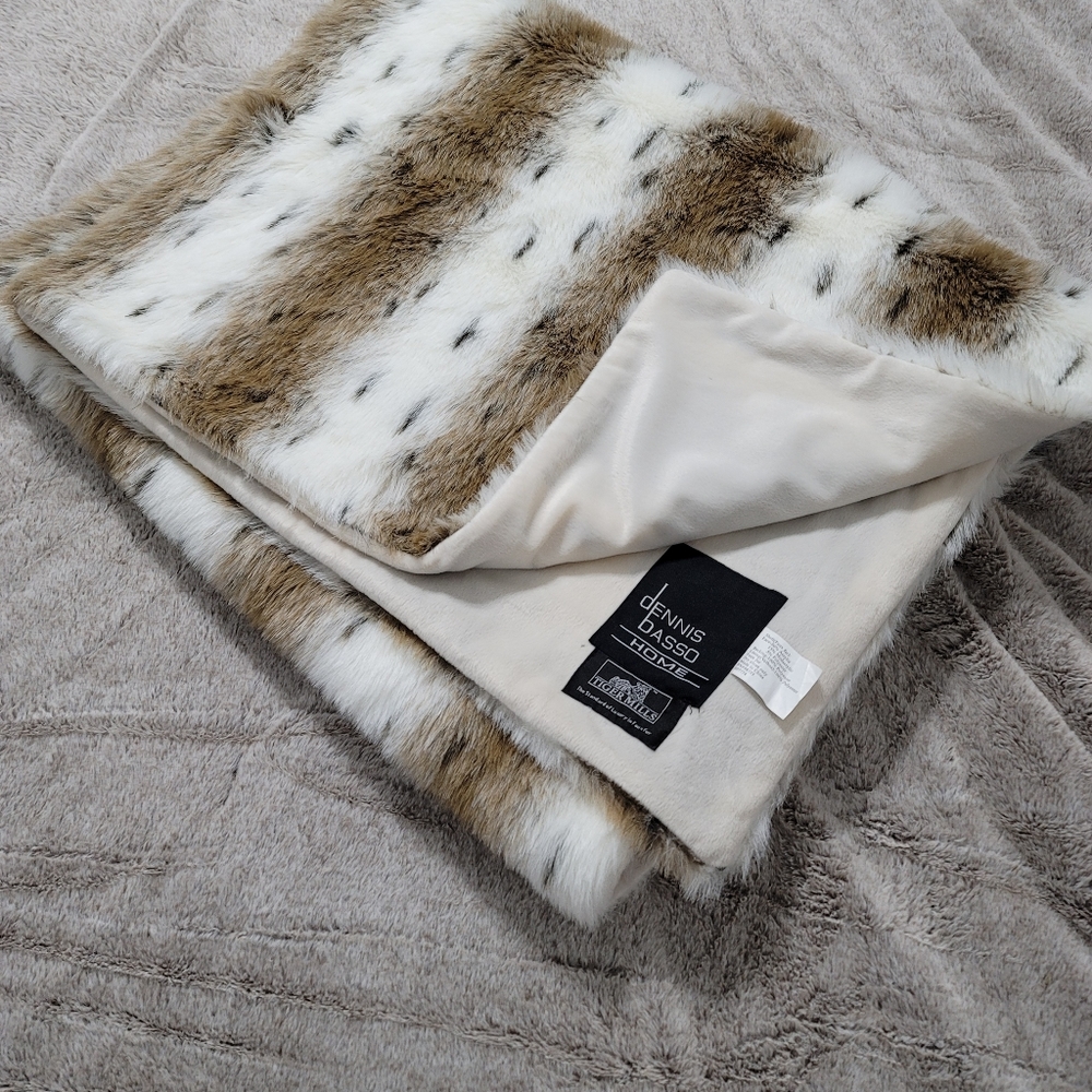 COPY - Dennis Basso Home faux fur throw